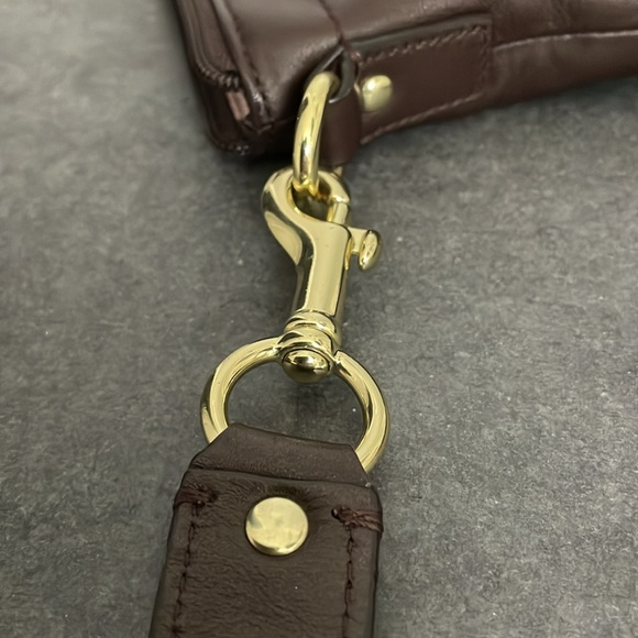 Preloved Penelope Coach Leather crossbody - Picture 11 of 12